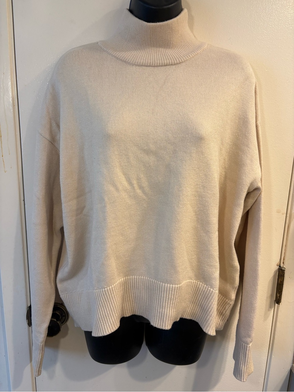 Oak + Fort Sweater Cream/Beige Turtleneck Womens Size Small